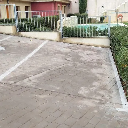 Jardines De Montemar *